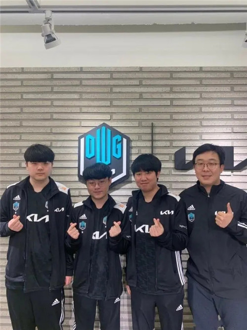 半场对方发 半场对方发