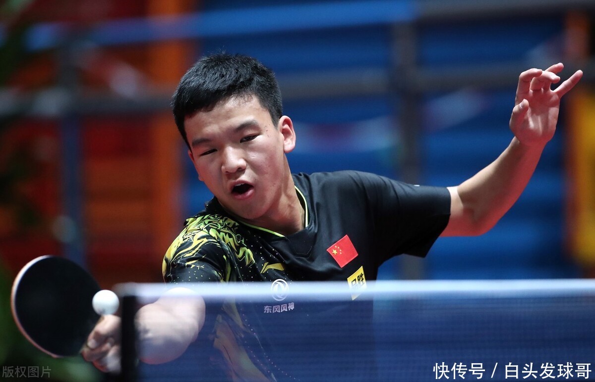 球世界杯冠 球世界杯冠