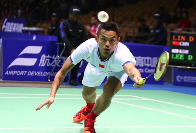 她在面对卫 她在面对卫